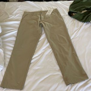 Lululemon Commission classic tan 36x34 warpstreme